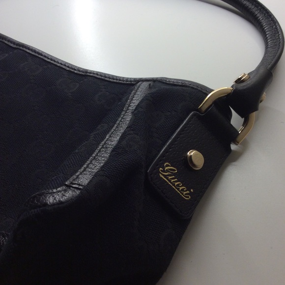 Gucci Black Monogram Small Bag - Picture 2 of 6